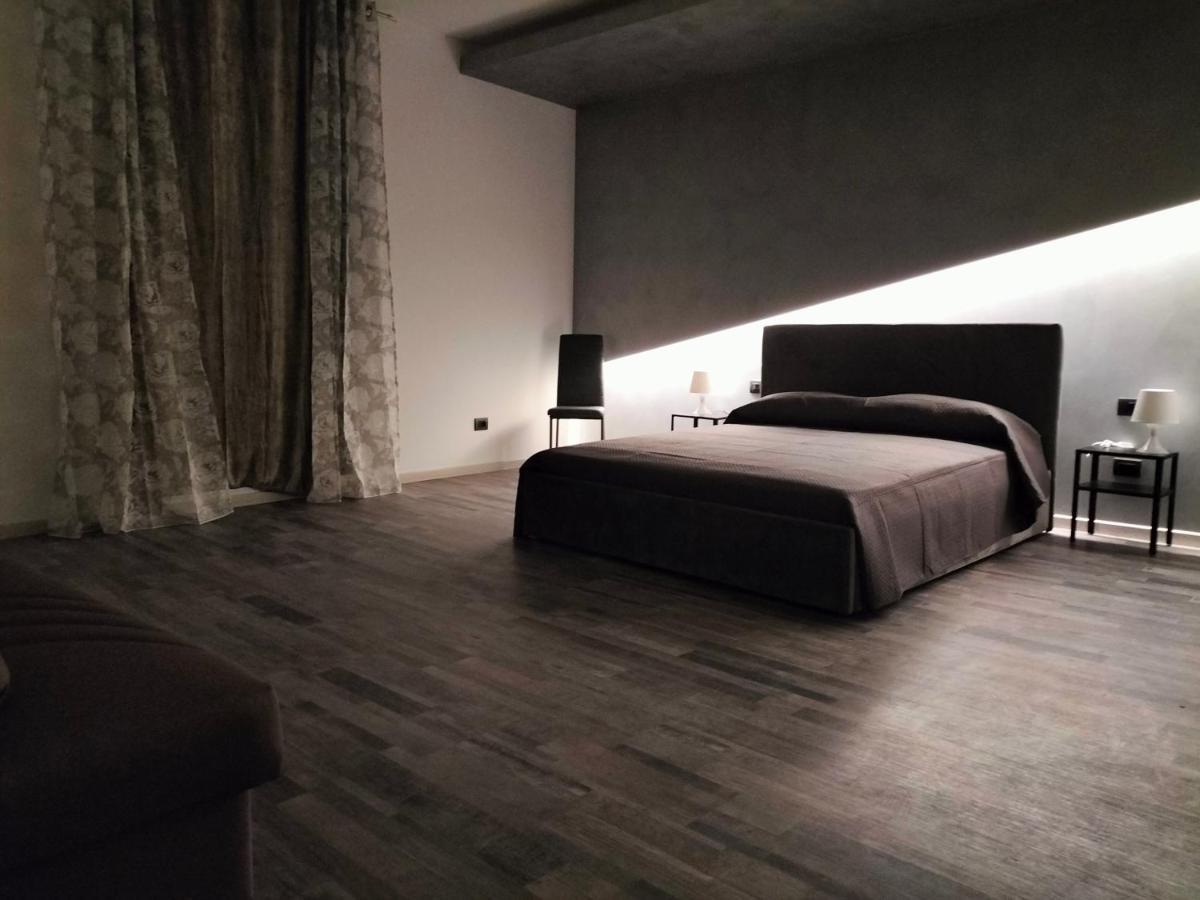Santiago Rooms Caltagirone Exterior photo